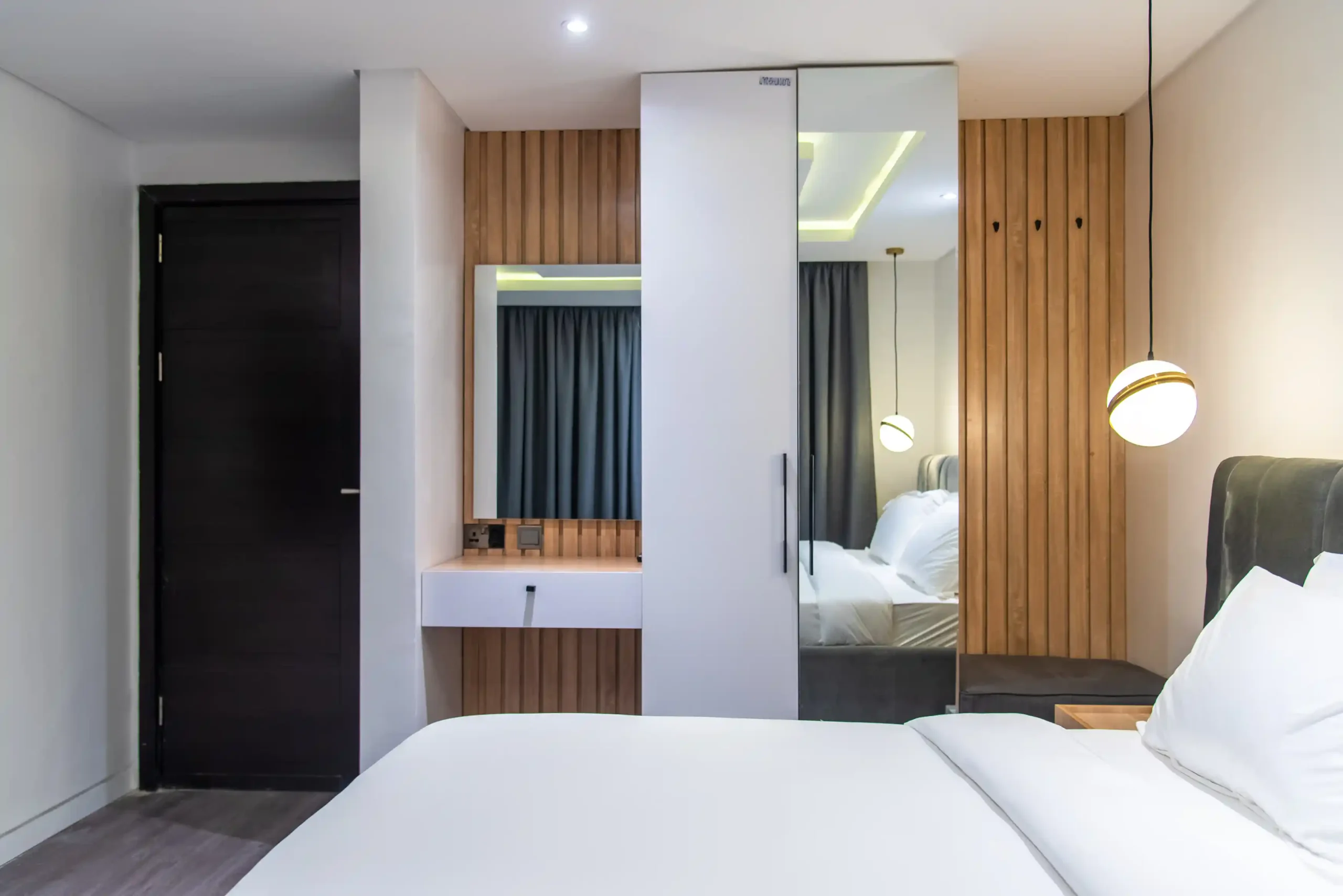 Apartment Gallery Image