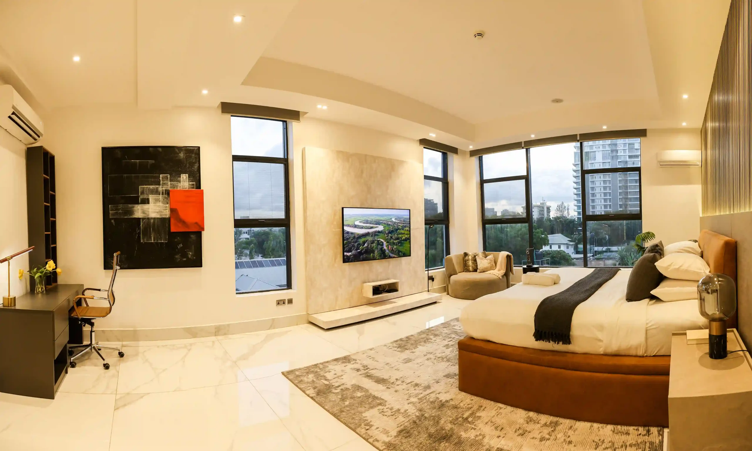 Apartment Hero Image