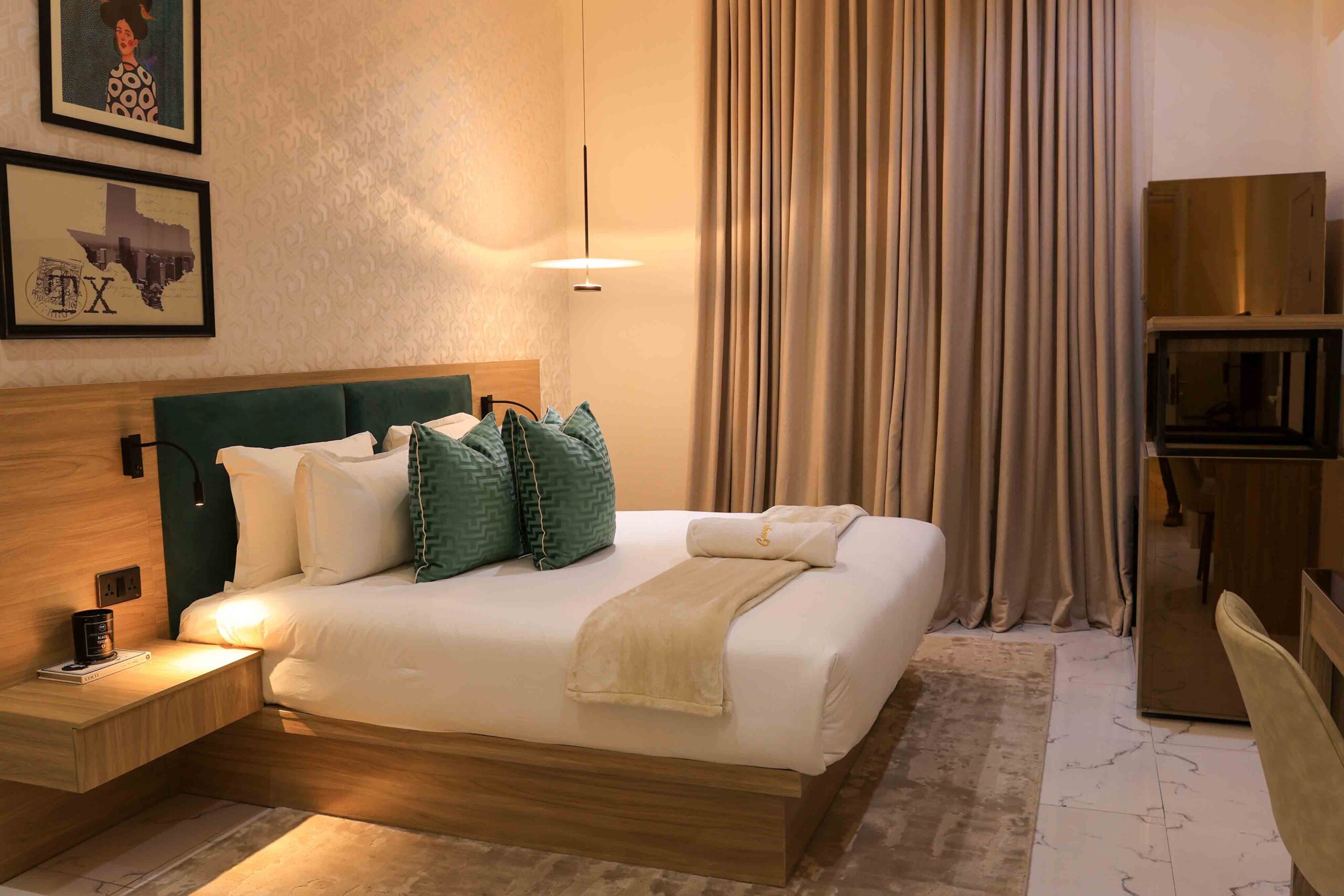 Apartment Gallery Image