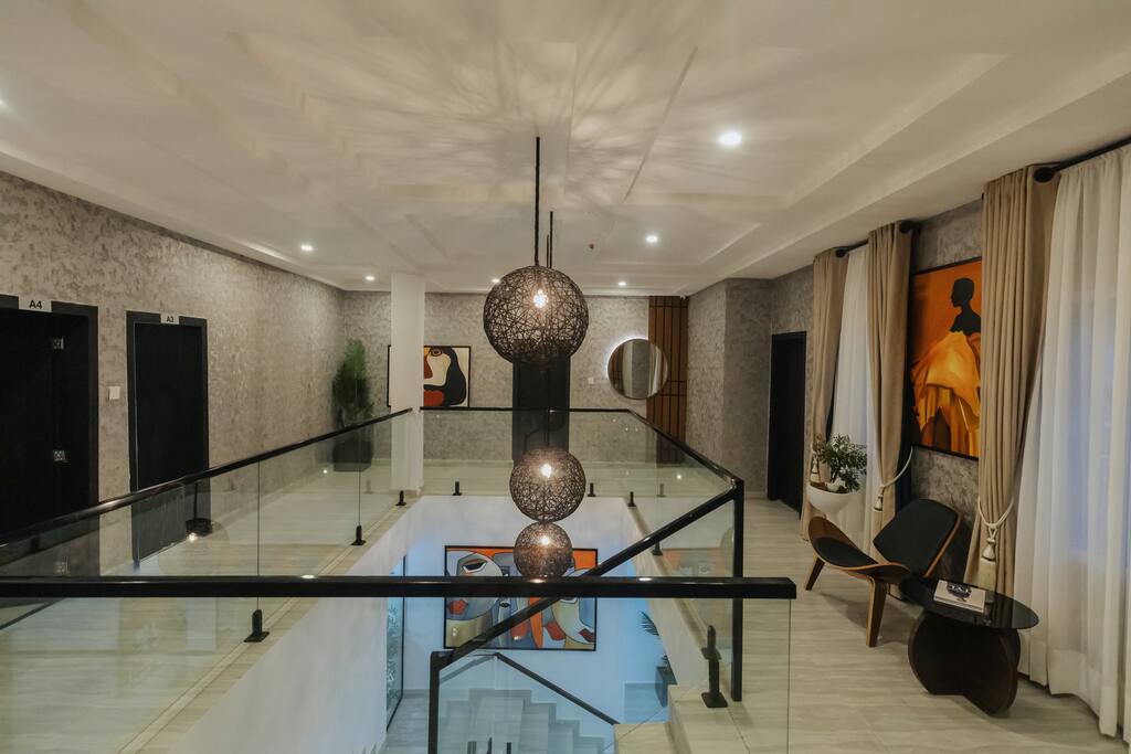 Apartment Gallery Image